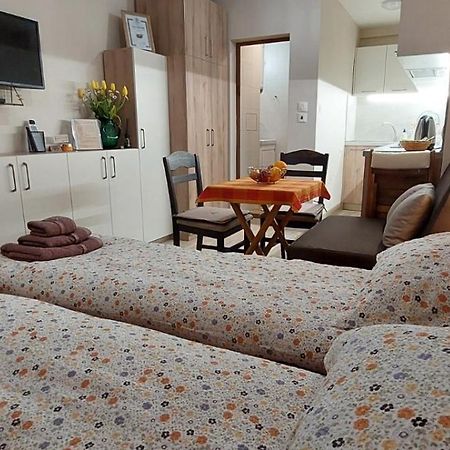 Studio Galileo Burgas ภายนอก รูปภาพ